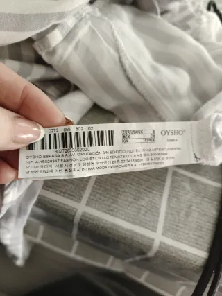 Camisola de dormir a rayas