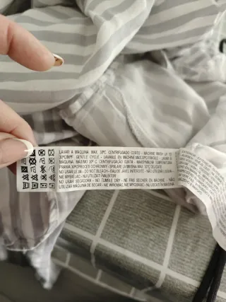 Camisola de dormir a rayas