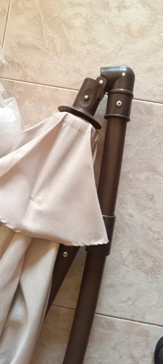 Sombrilla excéntrica 300cm Beige