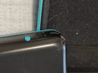 New Nintendo 2DS XL (piezas o reparar)