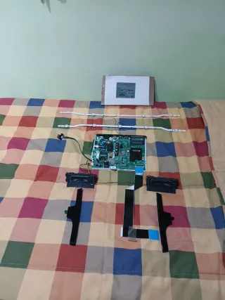 Televisor Samsung 32 UE32N4005AW repuestos