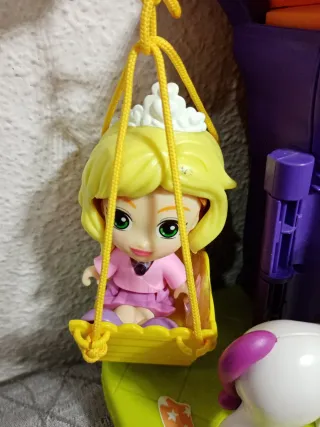 Casa Clínica Veterinaria Muñecas y Caballos