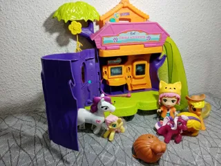 Casa Clínica Veterinaria Muñecas y Caballos