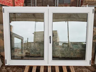 Ventanas PVC oscilobatientes blanca