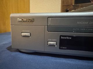 Reproductor VHS Thomson NICAM DIGITAL HIFI STEREO