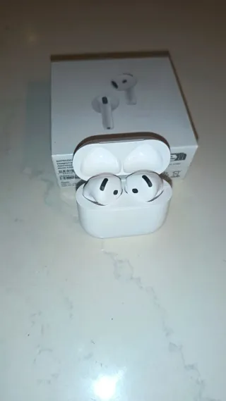Airpods 4 Blancos