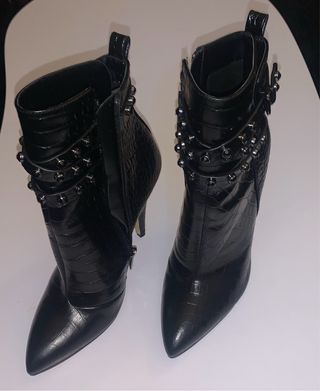 Botas Guess Negras Piel Cocodrilo Talla 37
