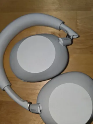 Sony WH-1000XM6 Gris Estuche