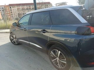 Peugeot 5008 2017