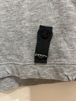 Camiseta Fendi Monster Eyes Gris