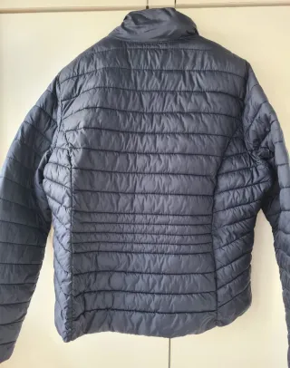 Chaqueta de plumas azul