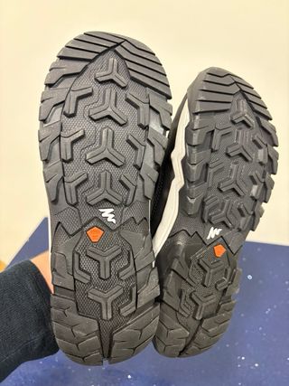 Zapatillas montaña trekking T37 impermeables