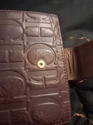 Monedero Carolina Herrera Marrón