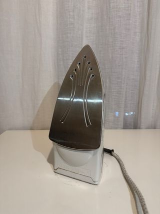 Plancha Solac Evolution vapor defectuoso