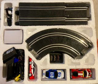 Scalextric Compact Porsche Cup