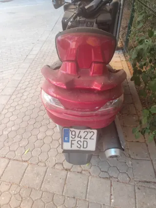 Suzuki Burgman 400cc