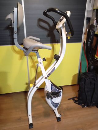 Bicicleta Estática con Ruedas