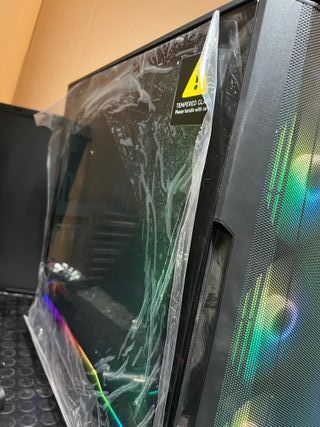 Caja PC Gaming Phanteks RGB
