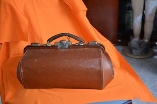 Maletín Médico Antiguo Siglo XX