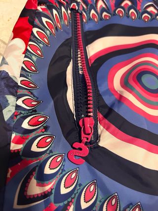 Chaqueta cortavientos Desigual T.XS / 134 cm