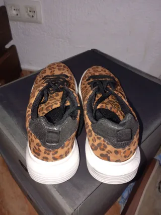 Zapatillas deportivas mujer estampado leopardo