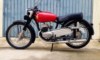 Montesa Comando 150 restaurada