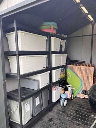 Caseta de jardín de resina Oakland