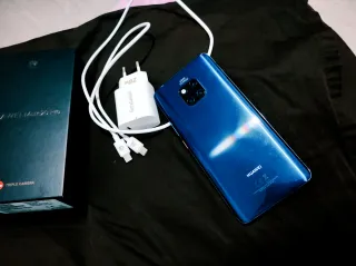 Vendo Huawei mate 20 PRO