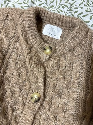 Rebeca de lana con ochos