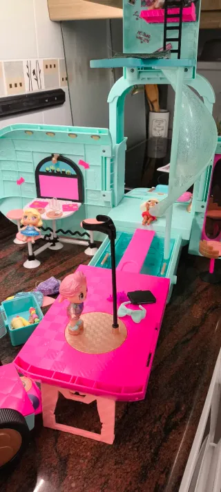 Autobús Camper LOL Surprise 2 en 1