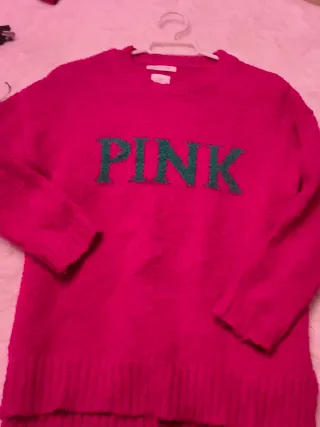 Jersey rosa con letras PINK