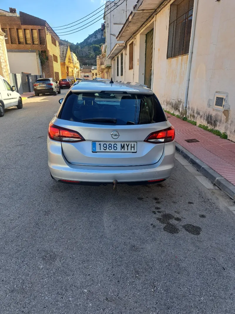Opel Astra 1.6 CDTI Dynamic S/S 2019, foto 2