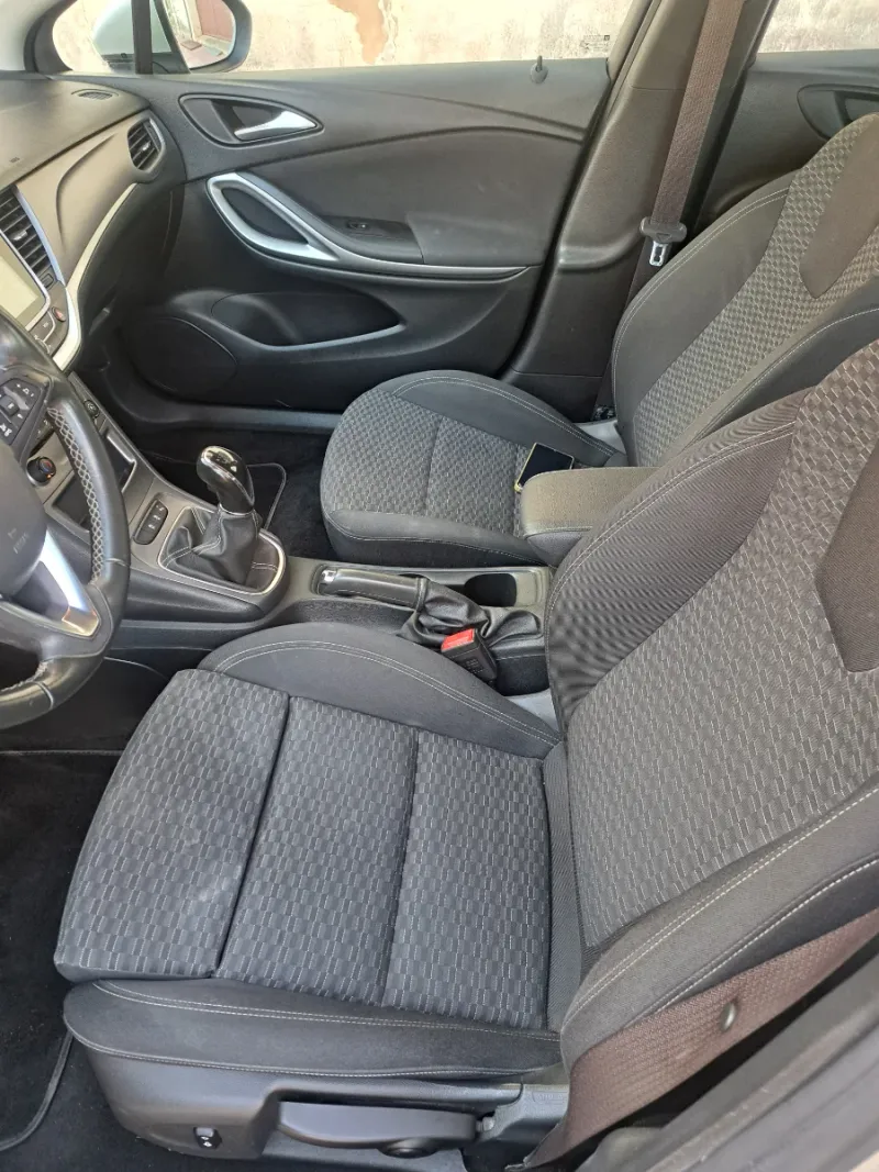 Opel Astra 1.6 CDTI Dynamic S/S 2019, foto 8