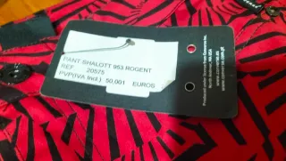 Conjunto Ropa: Cazadora Quiksilver, Jeans Diesel,