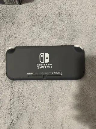 Nintendo Switch Lite Gris + Cargador + Caja