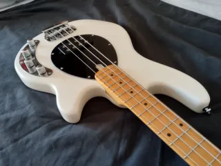 Bajo Marcus Miller Z3