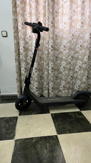 Patinete eléctrico Ninebot E2 Pro