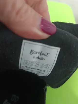 Botines piel negros chica.Recoger en Alcorcon