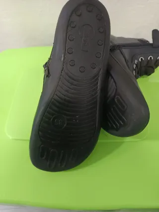 Botines piel negros chica.Recoger en Alcorcon