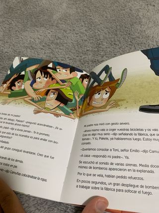 Los Futbolísimos 8: El misterio del circo del f...