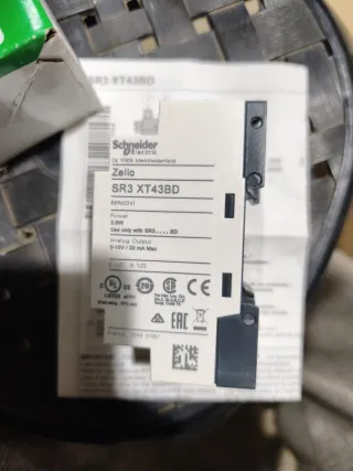 Módulo Expansión Schneider SR3 XT43BD