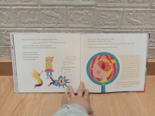 Libo infantil  Alicia y el cerebro maravilloso / A