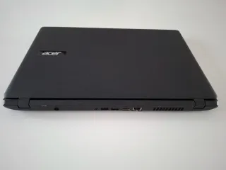 Acer Aspire N15C4 con disco SSD
