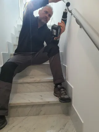 Instalador de Elementos de Decoración