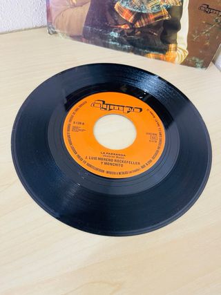 Vinilo 7” JOSÉ LUIS MORENO Rockefeller y Monchito