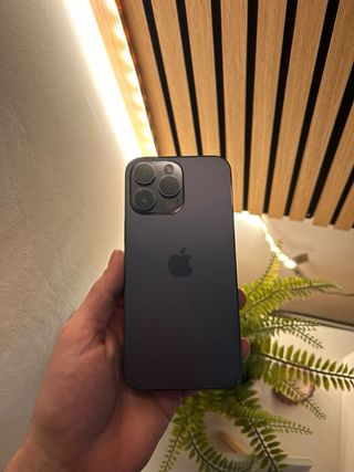 iPhone 14 Pro Max Morado