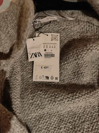 Chaqueta larga Zara gris nueva