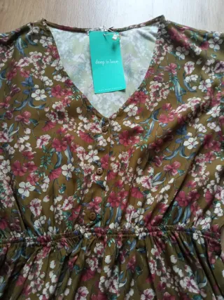 Vestido estampado floral manga corta