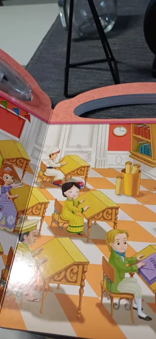 PINTAR Y BORRAR SOFIA WELF