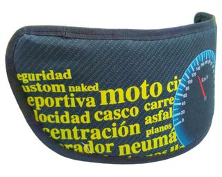 Casco, protector textil para visor.